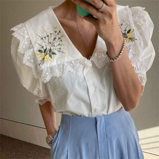 Elegant Floral Embroidery Retro Blouse Shirt
